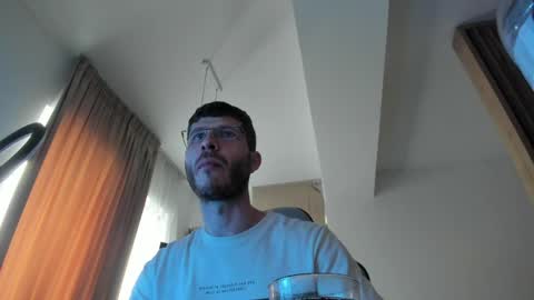 Michael online show from 05-10-26, 08:41