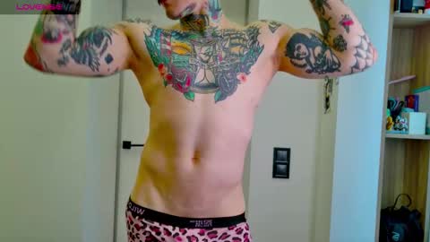 Max online show from 02-19-26, 01:07