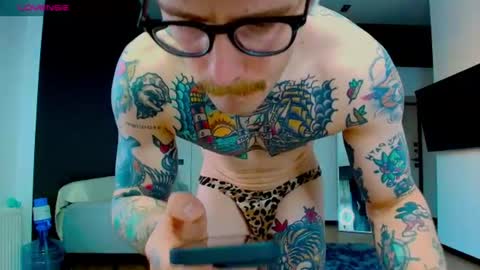 Max online show from 07-17-26, 02:51