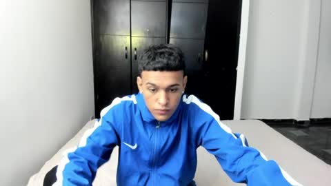 Snapshot of white_master444 chatting on 07-17-26, 12:17 white online show from 07-17-26, 12:17
