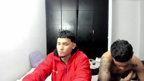 Snapshot of white_master444 chatting on 08-03-26, 04:44 white online show from 08-03-26, 04:44
