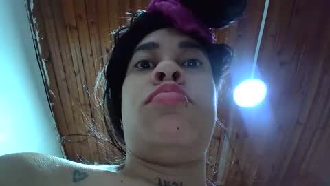 white_sexy_ online show from 10-18-25, 11:11