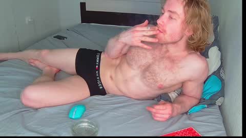 whitebars22 online show from 04-21-26, 09:48