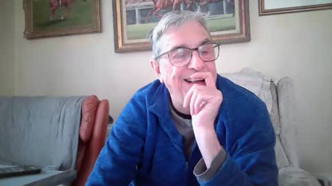 Snapshot of whitebriefs009 chatting on 05-13-26, 11:40 whitebriefs009 online show from 05-13-26, 11:40