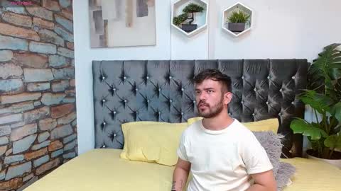 Dylan white online show from 02-17-25, 05:53