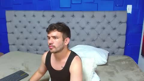 Dylan white online show from 02-26-25, 09:16