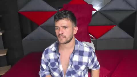 Dylan white online show from 03-12-25, 09:35