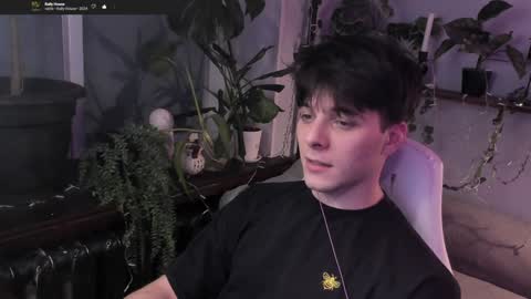 Gus online show from 12-23-24, 09:18