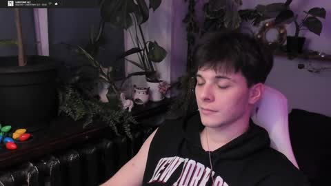 Gus online show from 01-07-25, 07:28