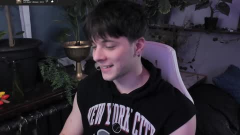 Gus online show from 01-23-25, 06:56