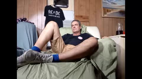 whitelion67 online show from 12-22-25, 06:05