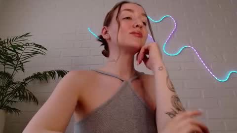 You wont find me here on Saturdays and Sundays  online show from 03-30-26, 12:17