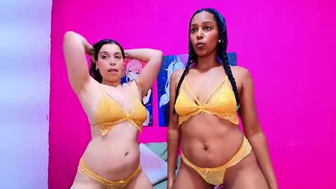 Snapshot of whites_and_black chatting on 06-03-26, 11:54 whites_and_black online show from 06-03-26, 11:54