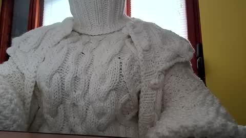 whitesweater online show from 11-05-25, 07:08