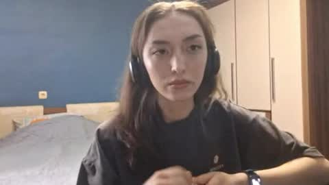 Cindy online show from 04-04-26, 03:20