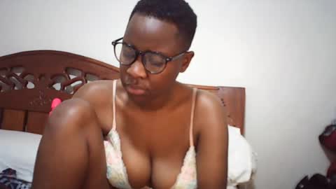 Snapshot of whitney_ly chatting on 07-28-26, 08:21 whitney_ly online show from 07-28-26, 08:21