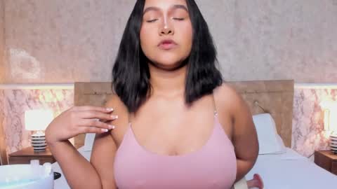 Whitney  online show from 04-15-26, 06:37