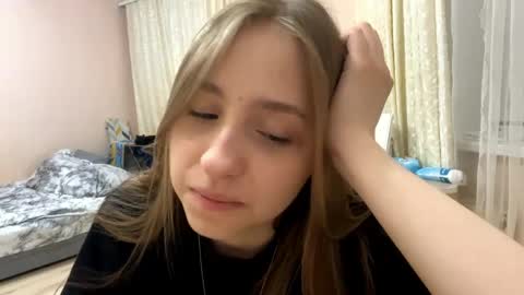 Vicky online show from 04-16-26, 06:19