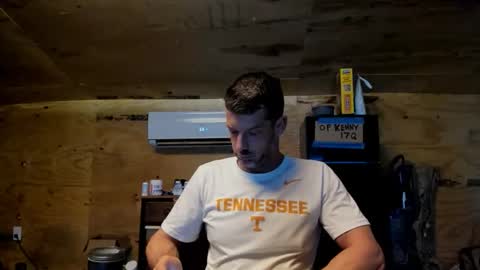 whocaresnotme1 online show from 06-05-26, 12:44