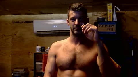 whocaresnotme1 online show from 06-09-26, 01:39