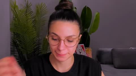 whoislulu online show from 01-11-25, 10:29