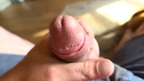whorekneeweeny online show from 06-25-26, 10:14