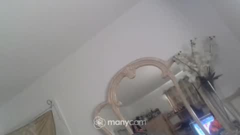 Snapshot of whorenee_kawk chatting on 02-21-25, 01:44 whorenee kawk online show from 02-21-25, 01:44