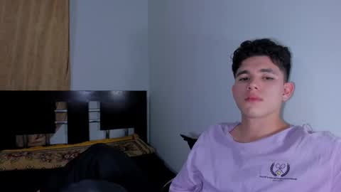 whos_he online show from 12-01-25, 12:15