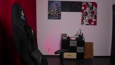 VI online show from 05-12-26, 06:49