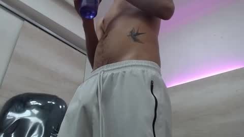 Snapshot of wickedboy_twink chatting on 01-23-25, 10:33 JAISON online show from 01-23-25, 10:33
