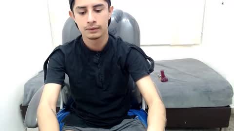 Snapshot of wickedboy_twink chatting on 01-27-25, 11:22 JAISON online show from 01-27-25, 11:22