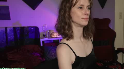Snapshot of widthofapeach chatting on 07-09-26, 03:54 Gretchen Jimmy online show from 07-09-26, 03:54