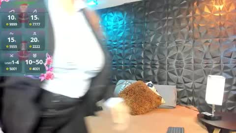 sussy online show from 12-11-24, 12:23