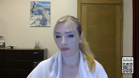 Alina online show from 10-23-25, 02:16