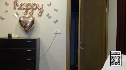 Alina online show from 04-15-26, 07:58