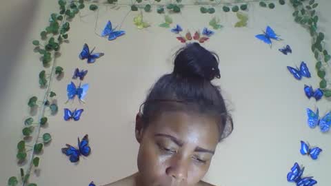 Snapshot of wildah chatting on 05-08-26, 11:48 wildah online show from 05-08-26, 11:48