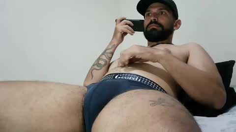 Wilder Grey online show from 01-23-25, 01:41