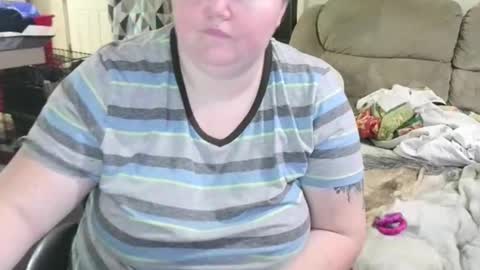 Wildforlife online show from 12-17-24, 03:49