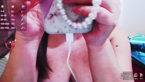 Snapshot of wildhotasianx chatting on 12-19-24, 02:24 wildhotasianx online show from 12-19-24, 02:24