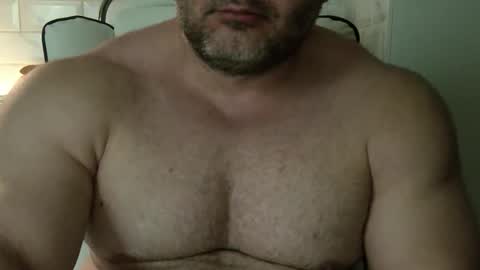 Snapshot of wildjohn_xx chatting on 01-10-26, 12:34 WildJohn XX online show from 01-10-26, 12:34