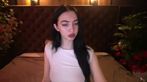 Alena online show from 04-16-26, 05:52