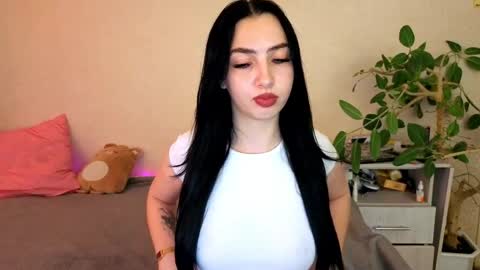 Alena online show from 05-16-26, 10:36