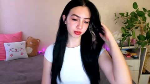 Alena online show from 05-24-26, 05:01