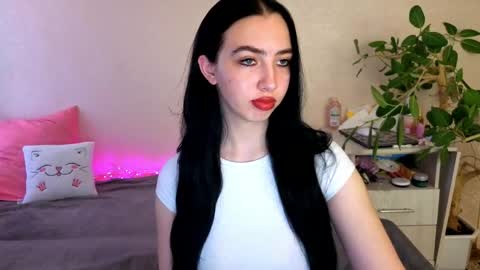Alena online show from 05-25-26, 05:02