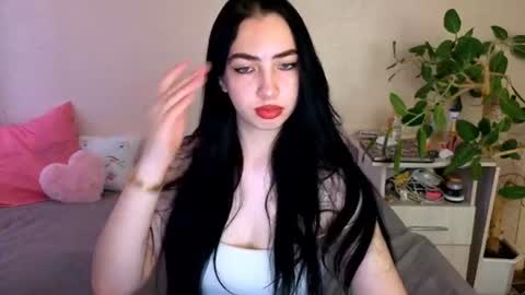 Alena online show from 06-15-26, 04:04