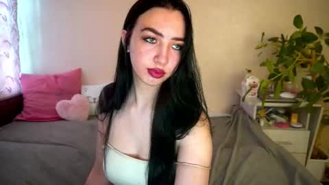 Alena online show from 07-04-26, 04:40