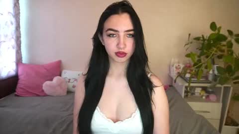 Alena online show from 07-05-26, 04:30