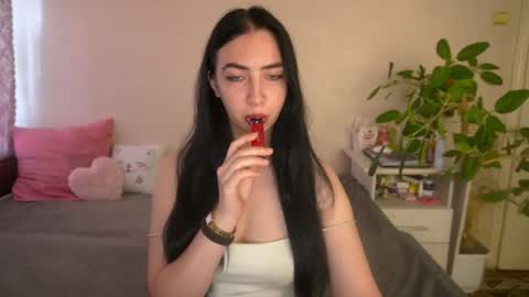 Alena online show from 07-17-26, 05:03