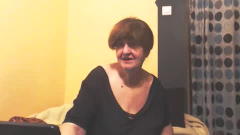 WildRedCat online show from 04-23-26, 07:16