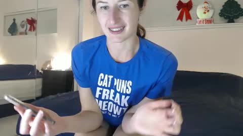 WildRose L - check my Pinned tweet if you dont see me online within 5 minutes after Ive sent email notifications online show from 01-19-26, 01:53